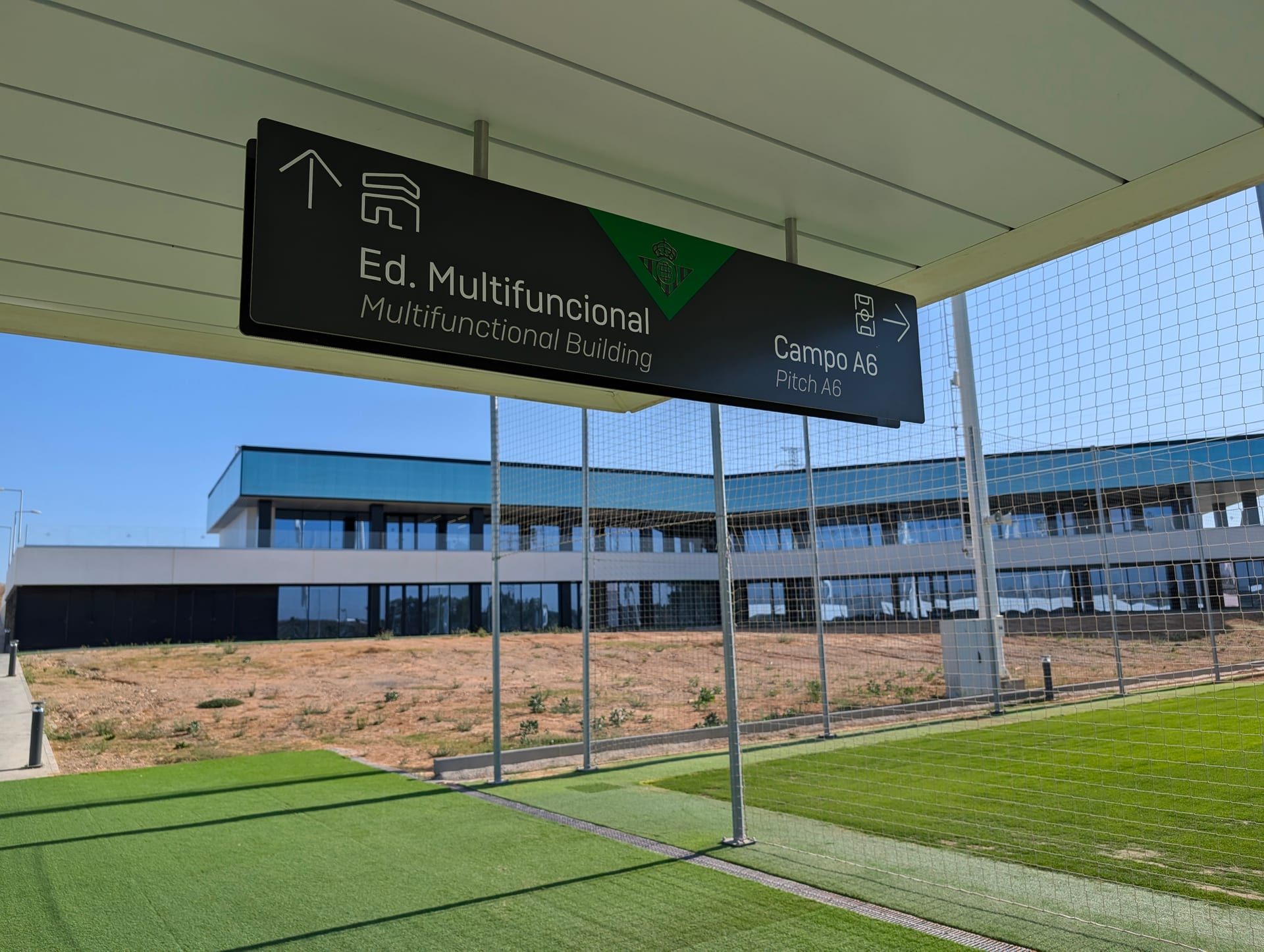 Señalización Ciudad Deportiva del Betis