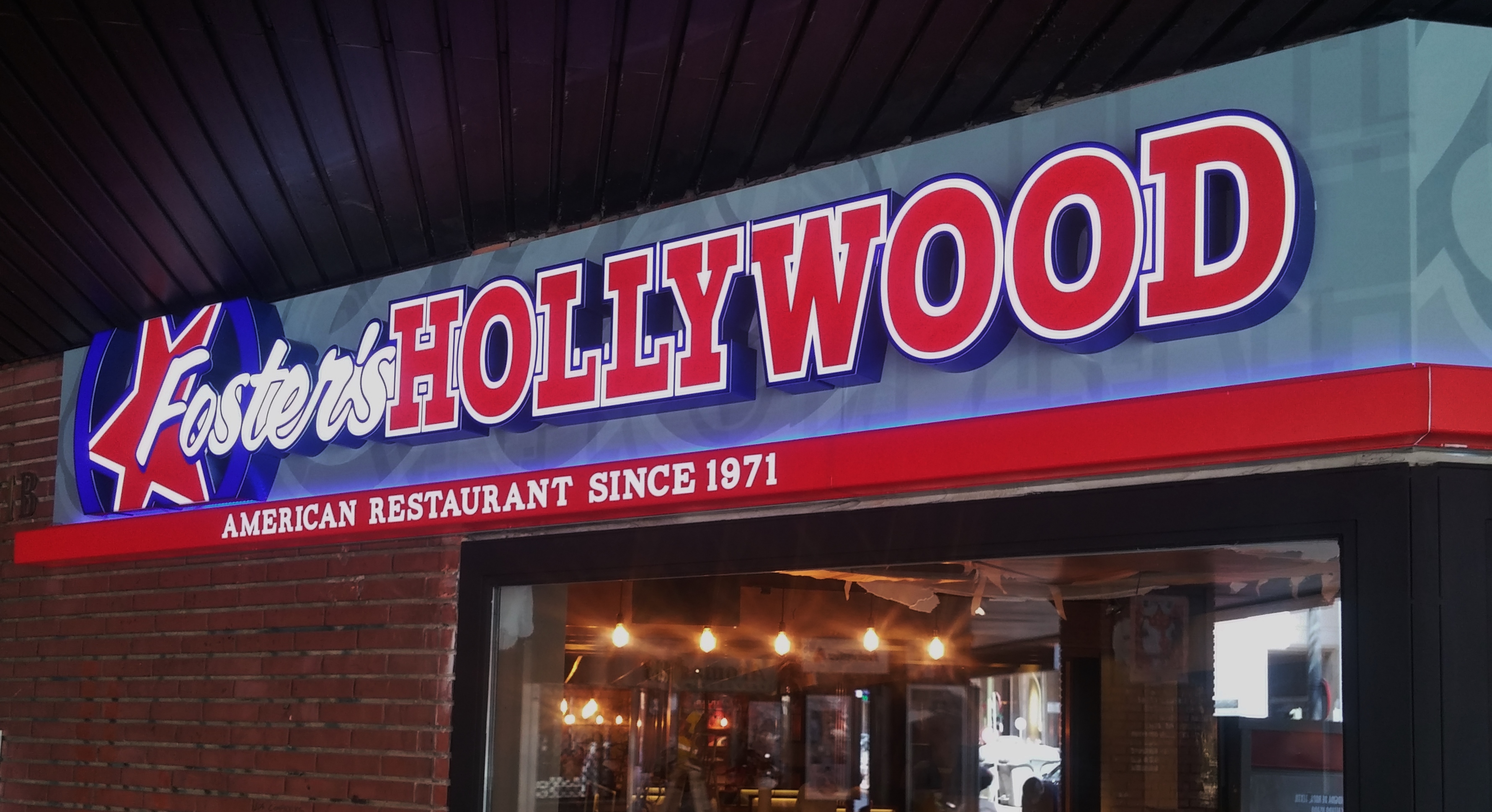 Foster's Hollywood · Varias localizaciones